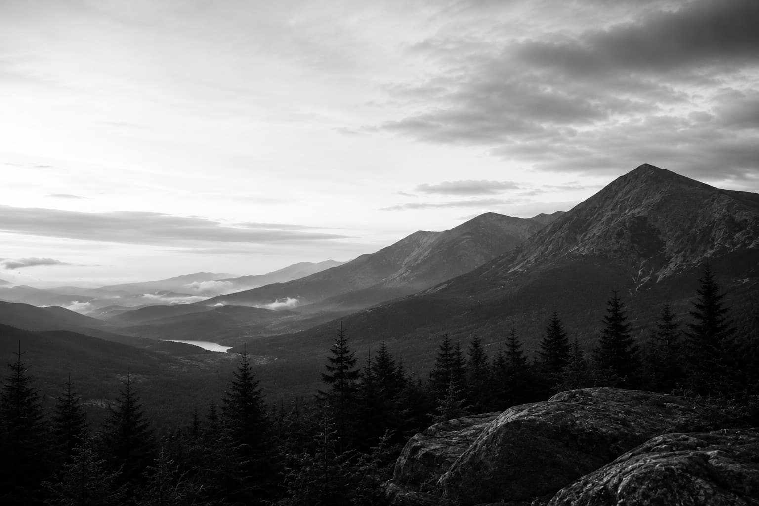 Mountain ridge in the White Mountains at dusk